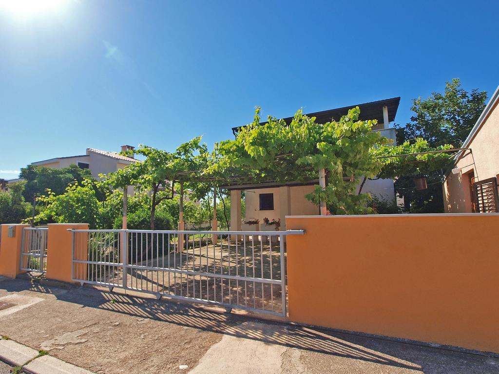 Apartments Jan 325 Banjole Bagian luar foto