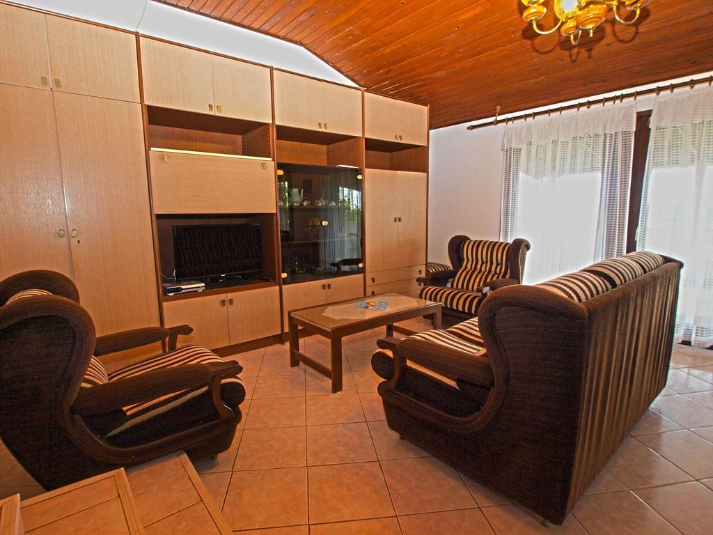Apartments Jan 325 Banjole Bagian luar foto